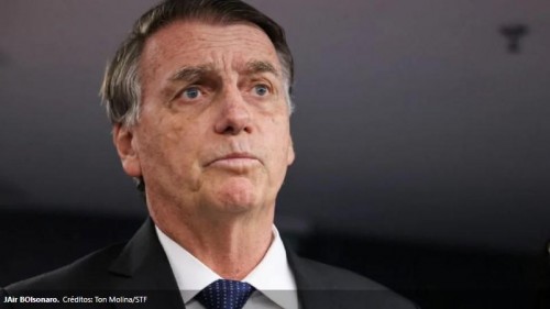[Bolsonaro passa mal, deixa evento e diz que tem vomitado “10 vezes por dia”]
