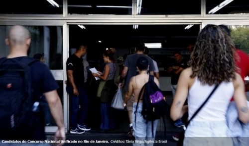 [Concurso Nacional Unificado: metade dos inscritos não foi fazer a prova; 500 foram eliminados]