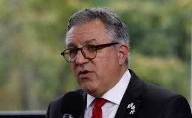 [EUA cancelam vistos da filha e da esposa do ministro Alexandre Padilha]