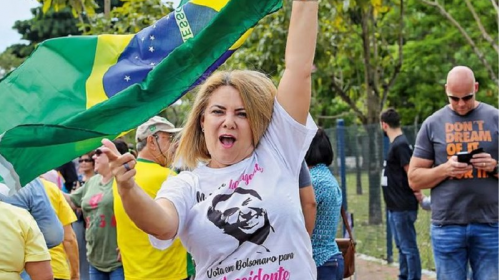 [Ex-mulher de Bolsonaro perde nacionalidade brasileira; saiba motivo]