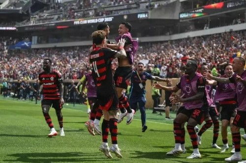 [Flamengo garante vaga antecipada nas oitavas do Mundial de Clubes]