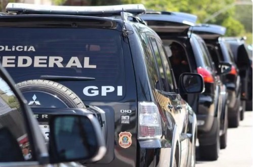 [Fraude no INSS: Polícia Federal começa perícia dos celulares apreendidos]