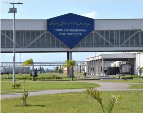 [Gigante chinesa entra em acordo e assumirá fábrica fechada da Ford]