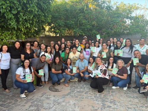 [Glória promove curso de capacitação sobre Escuta Especializada para profissionais da Rede de Proteção]