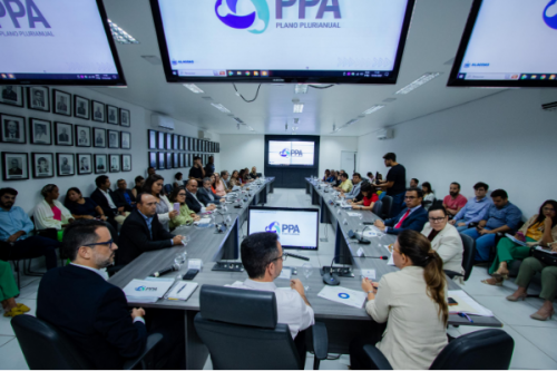 [Governador defende PPA 2024-2027 com foco no combate à fome]