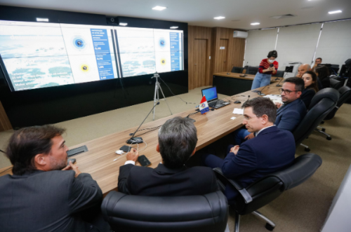 [Governo de Alagoas discute com Aena a ampliação do Aeroporto Zumbi dos Palmares]