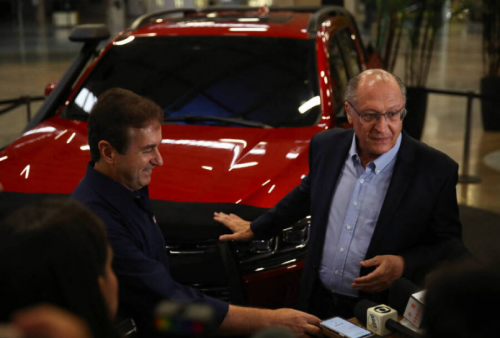 [Governo vai anunciar volta dos carros populares e plano de incentivo à indústria]