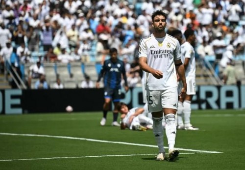 [Jogador expulso do Real Madrid é acusado de pornografia infantil]