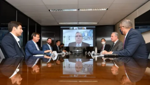 [Ministros se reúnem com Chesf para impulsionar atividades turísticas no Rio São Francisco]