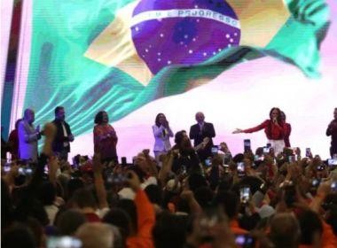 [Nova comunicação da campanha de Lula se reúne para traçar mudanças]