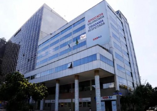 [OAB fecha sede após ameaça de atentado extremista]