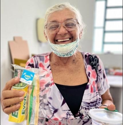 [Prefeitura de Delmiro Gouveia realiza entrega de próteses dentárias em comunidades rurais]