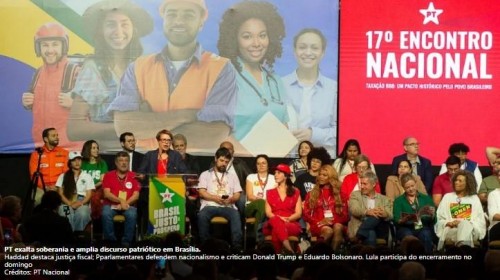 [PT exalta soberania e amplia discurso patriótico em Brasília]