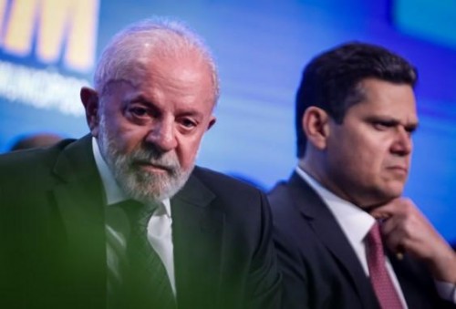 [União e PP indicam desembarque certo, e governo tenta minimizar crise]
